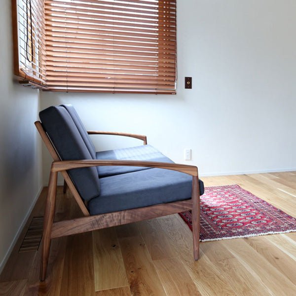 ペーパーナイフソファ｜宮崎椅子製作所（カイ・クリスチャンセン