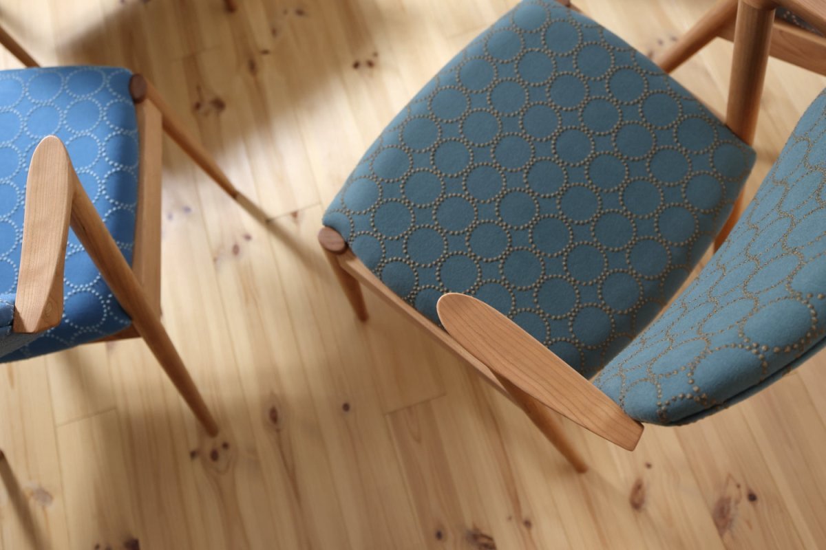 さささん専用 ミナペルホネン ハンドメイド スツール ランランラン 生地 チェア 送料込】キッチンスツールBR (H530) ＋ ミナ ペルホネン(mina