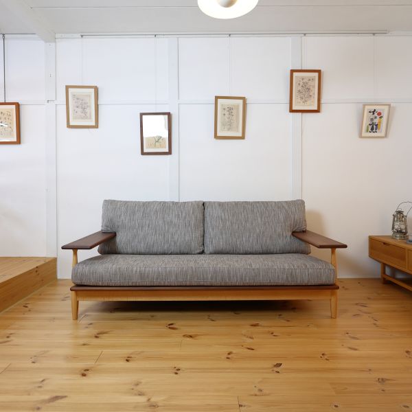 柏木工 シビルソファ 3人掛け 正面デザイン ウォールナット×オーク