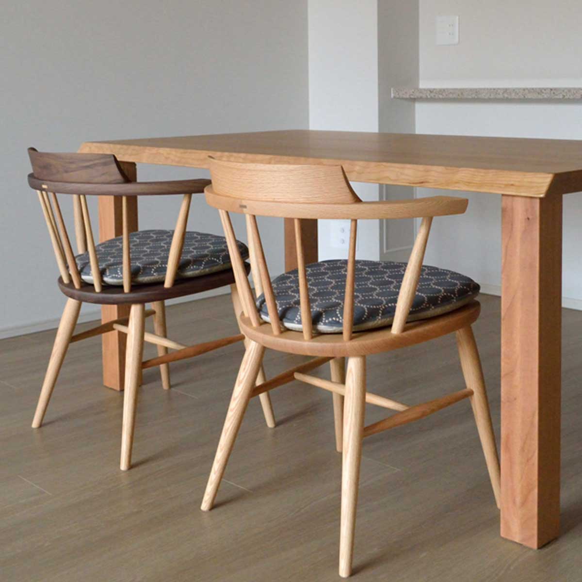 柏木工　キャプテンチェア（品番：SC3A）※専用レザークッション付き 専用クッション|キャプテンチェア|クラウンチェア|柏木工|高山