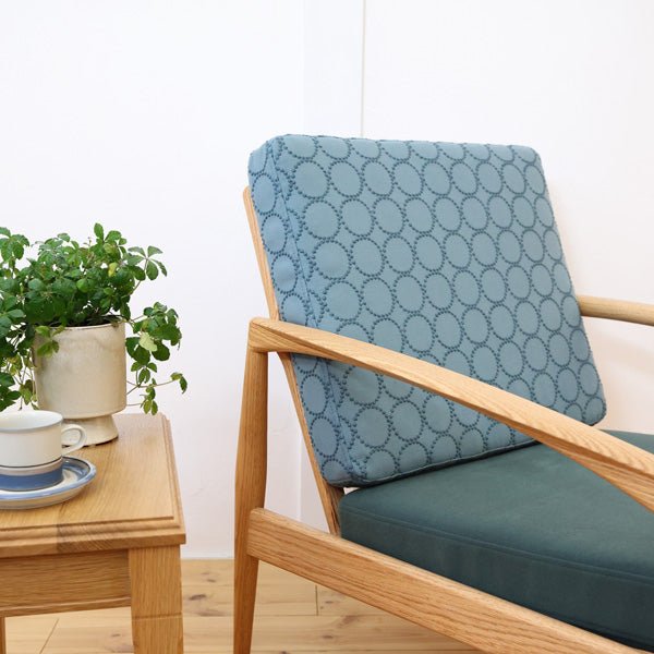 ミナペルホネン ソファ ペーパーナイフ タンバリン生地 背もたれディテール