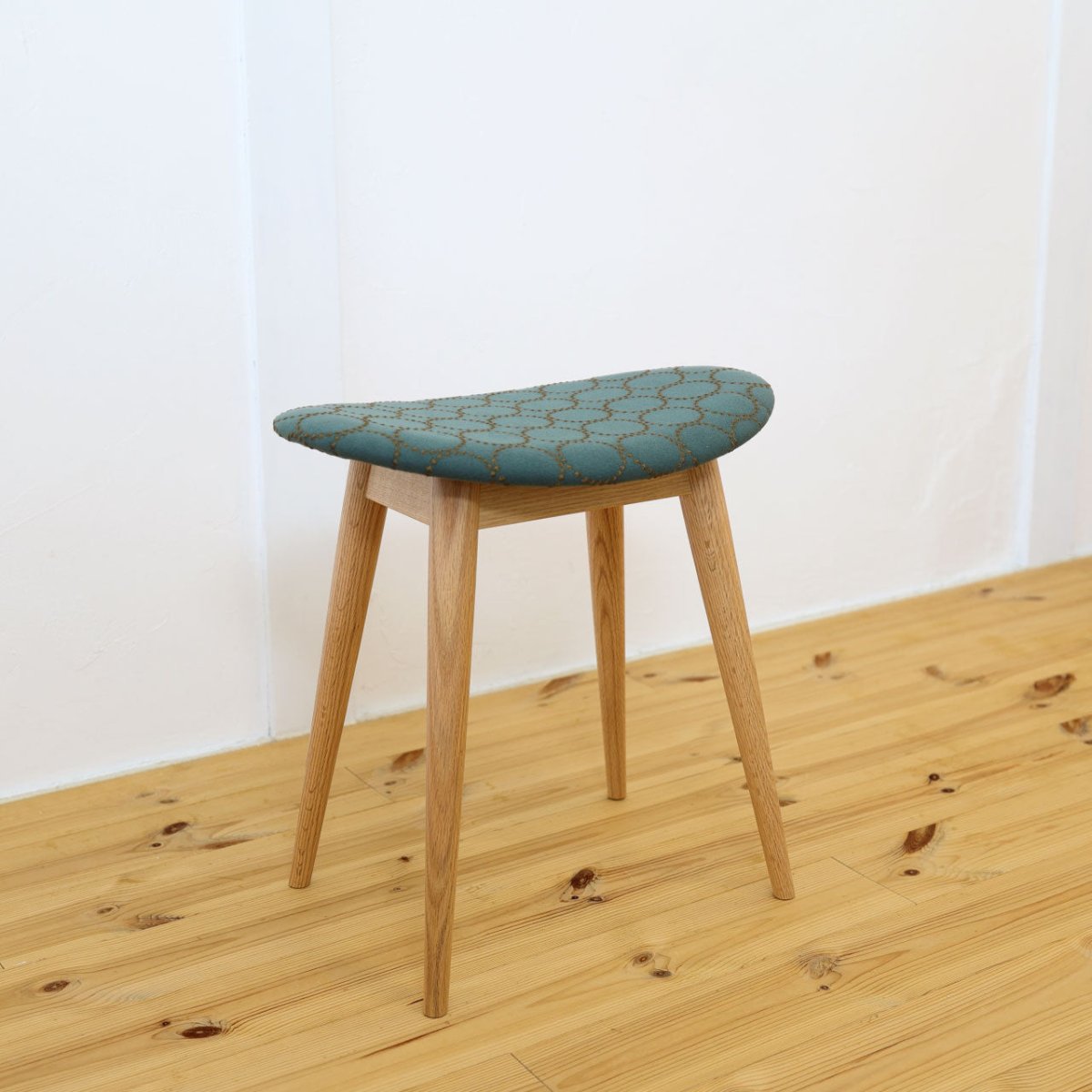 rossoさん専用 ミナペルホネン ハンドメイド スツール タンバリン 2脚 rossoさん専用 ミナペルホネン ハンドメイド スツール