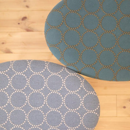 ミナペルホネン タンバリン生地を使用したスツールの座面