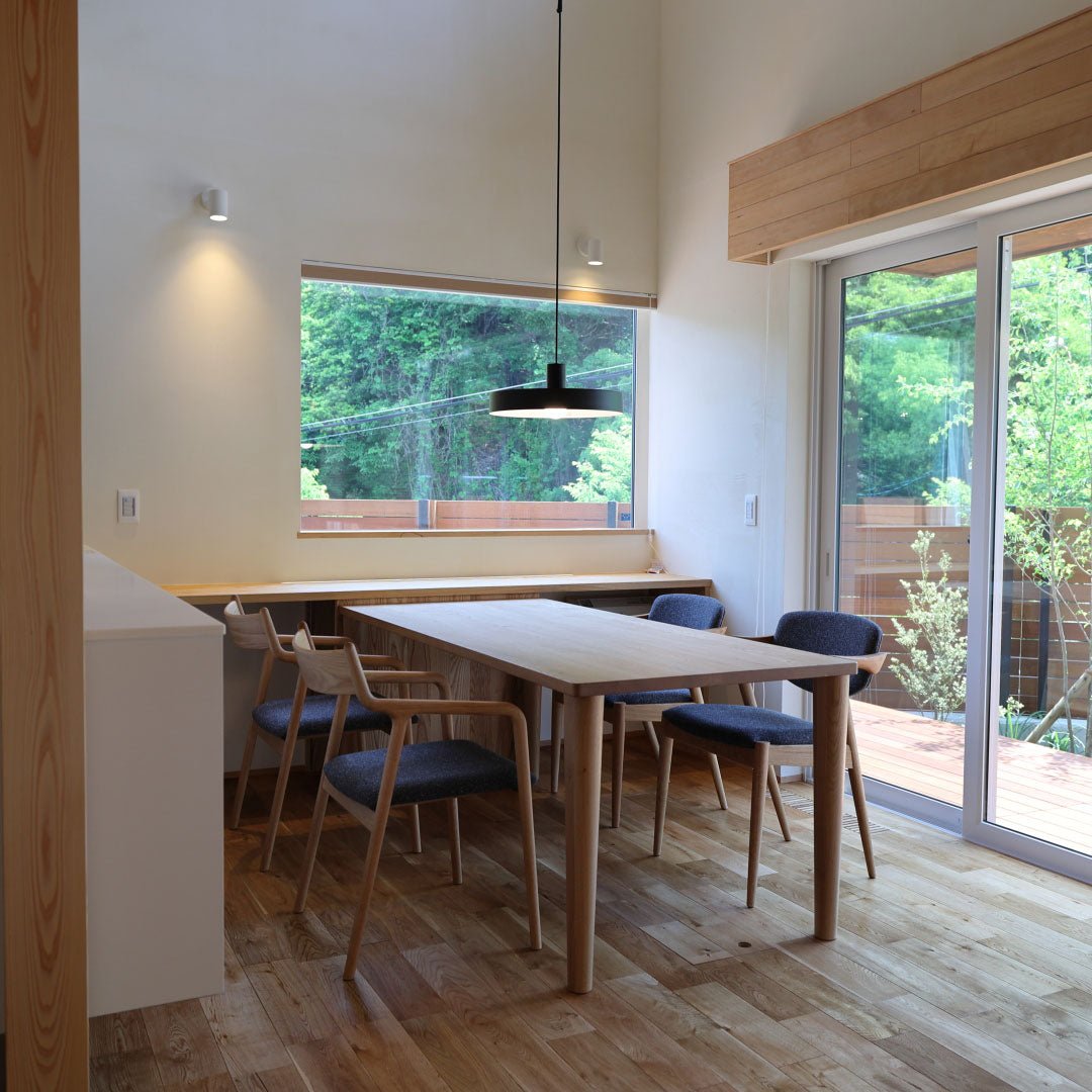 宮崎椅子製作所ペペアームチェアとNo42